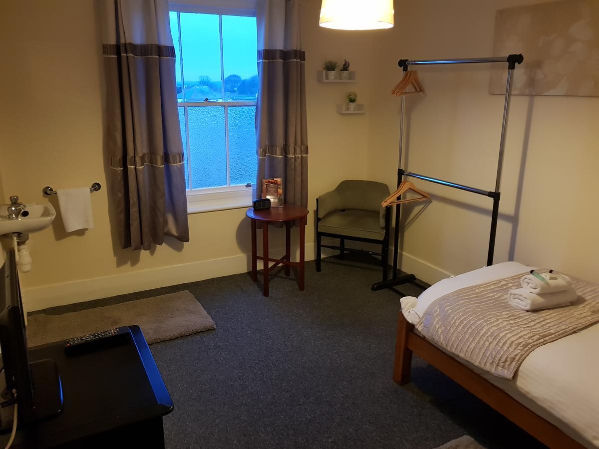 Waterfront Hotel Дил Экстерьер фото