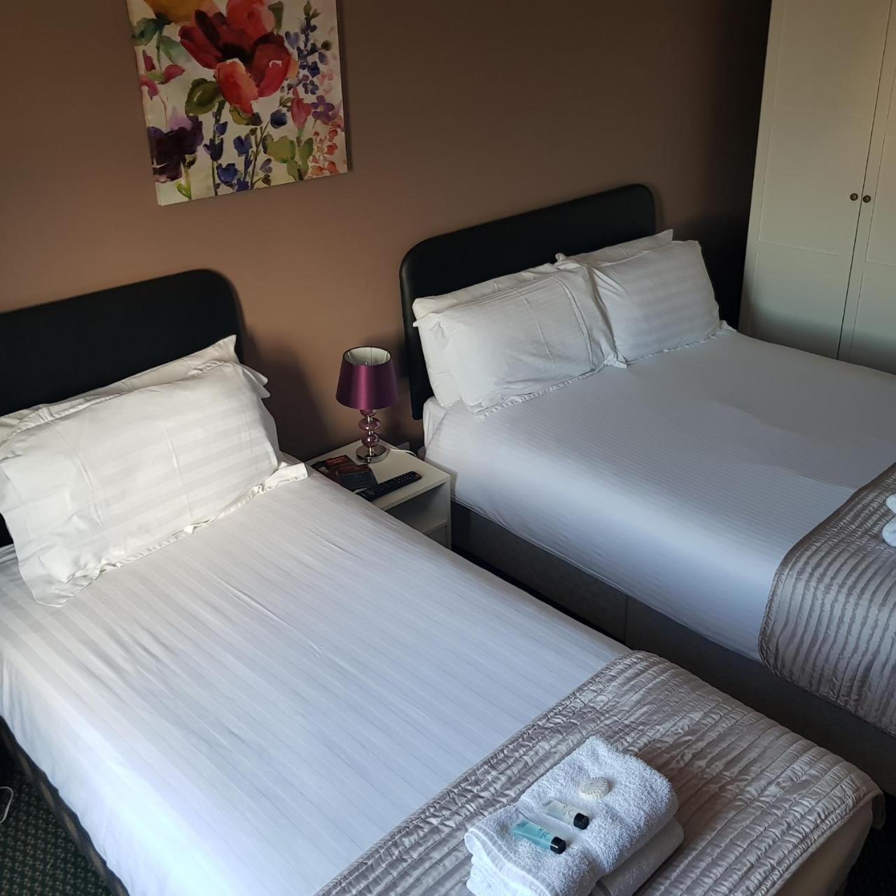 Waterfront Hotel Дил Экстерьер фото